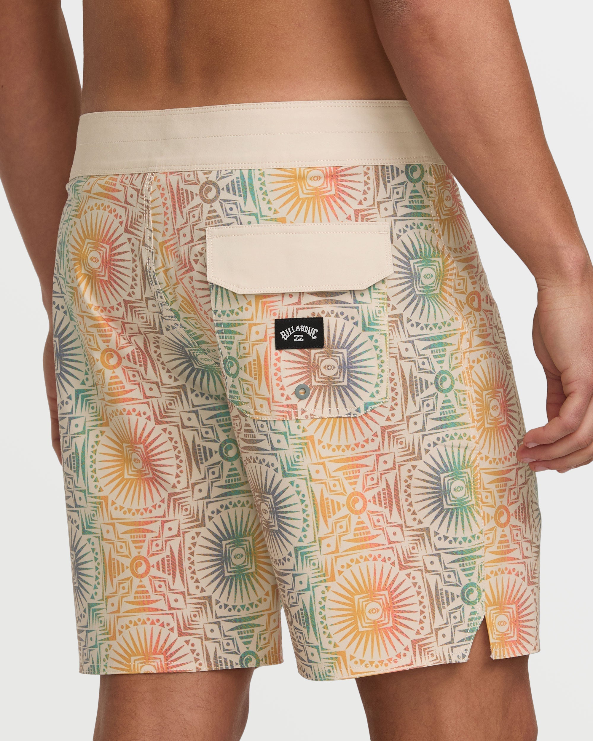 Good Times Pro Performance 18 Boardshorts - Desert Sand