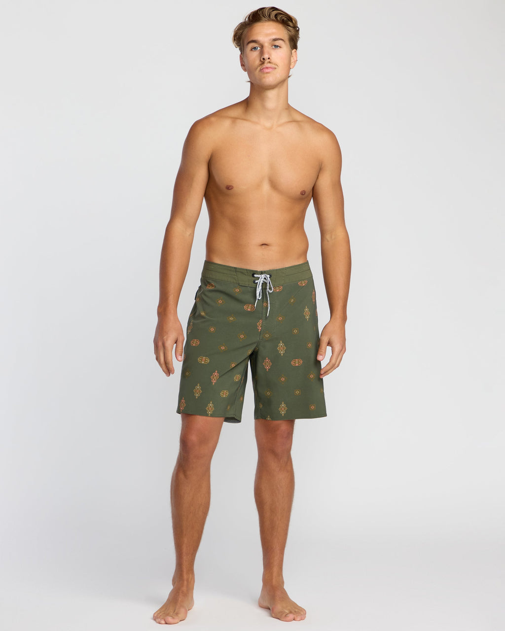 Sundays Pro Performance 19 Boardshorts - Military
