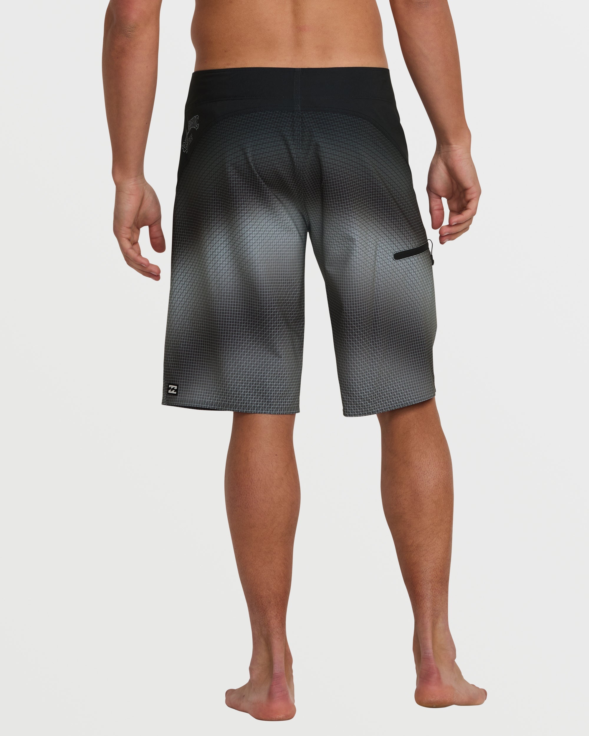 Fluid Pro Performance 21 Boardshorts - Black