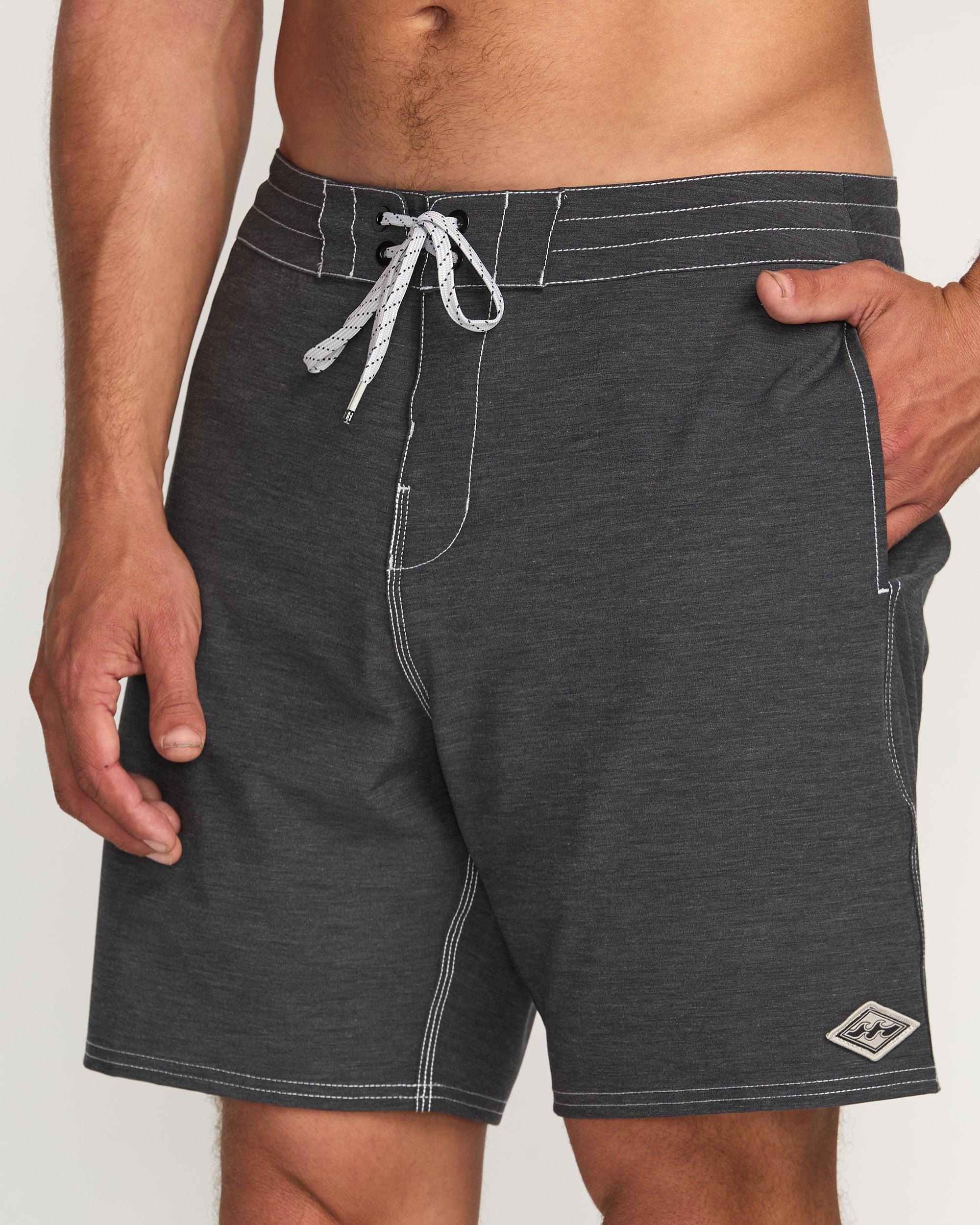 Every Other Day Lo Tide 18 Boardshorts - Black