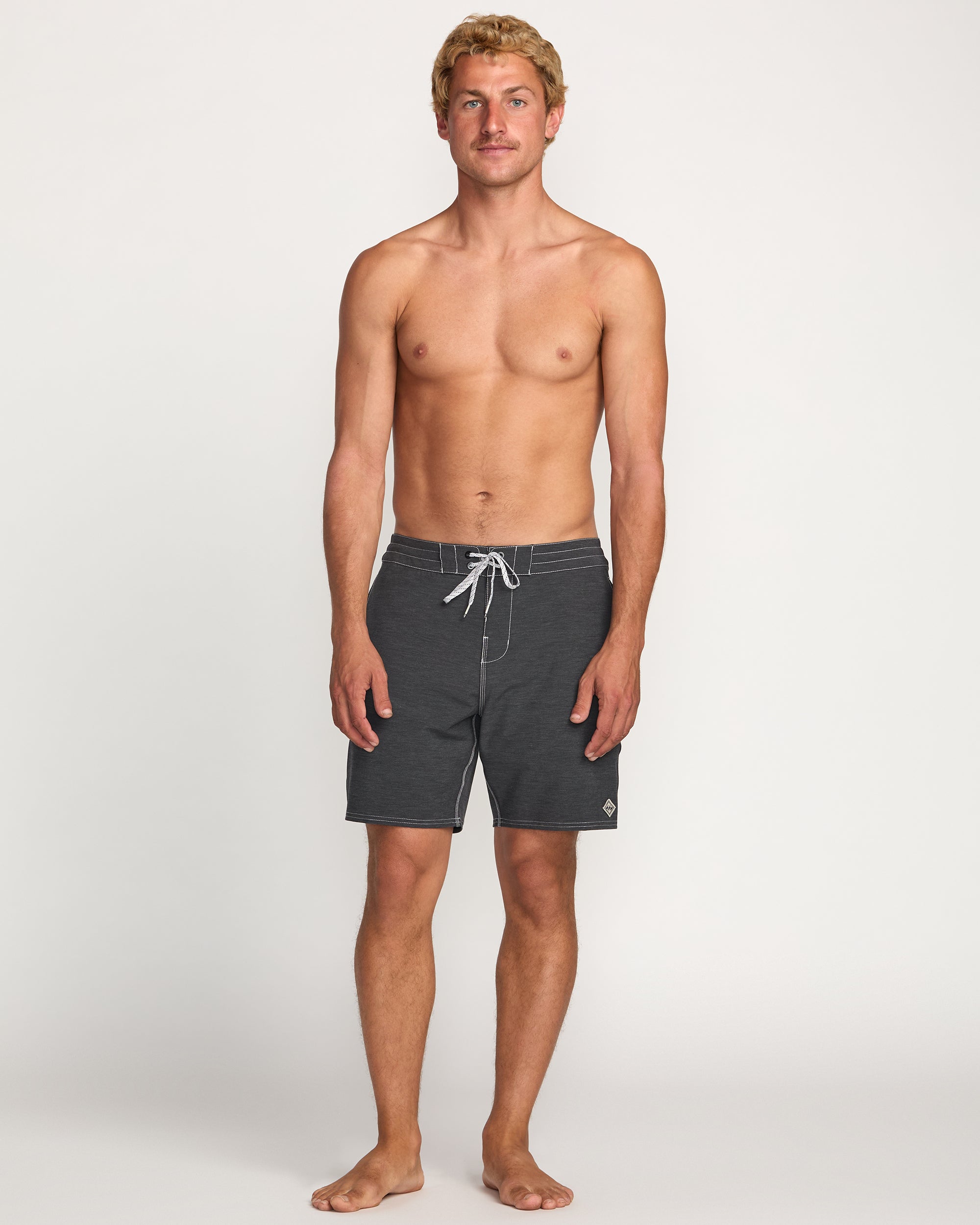 Every Other Day Lo Tide 18 Boardshorts - Black