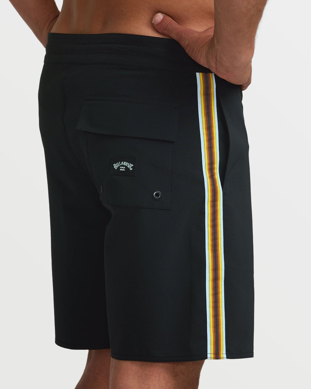 Wategos Lo Tide 19 Boardshorts - Black