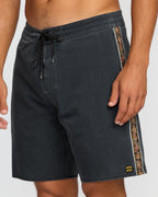 Wategos Lo Tide 19 Boardshorts - Phantom