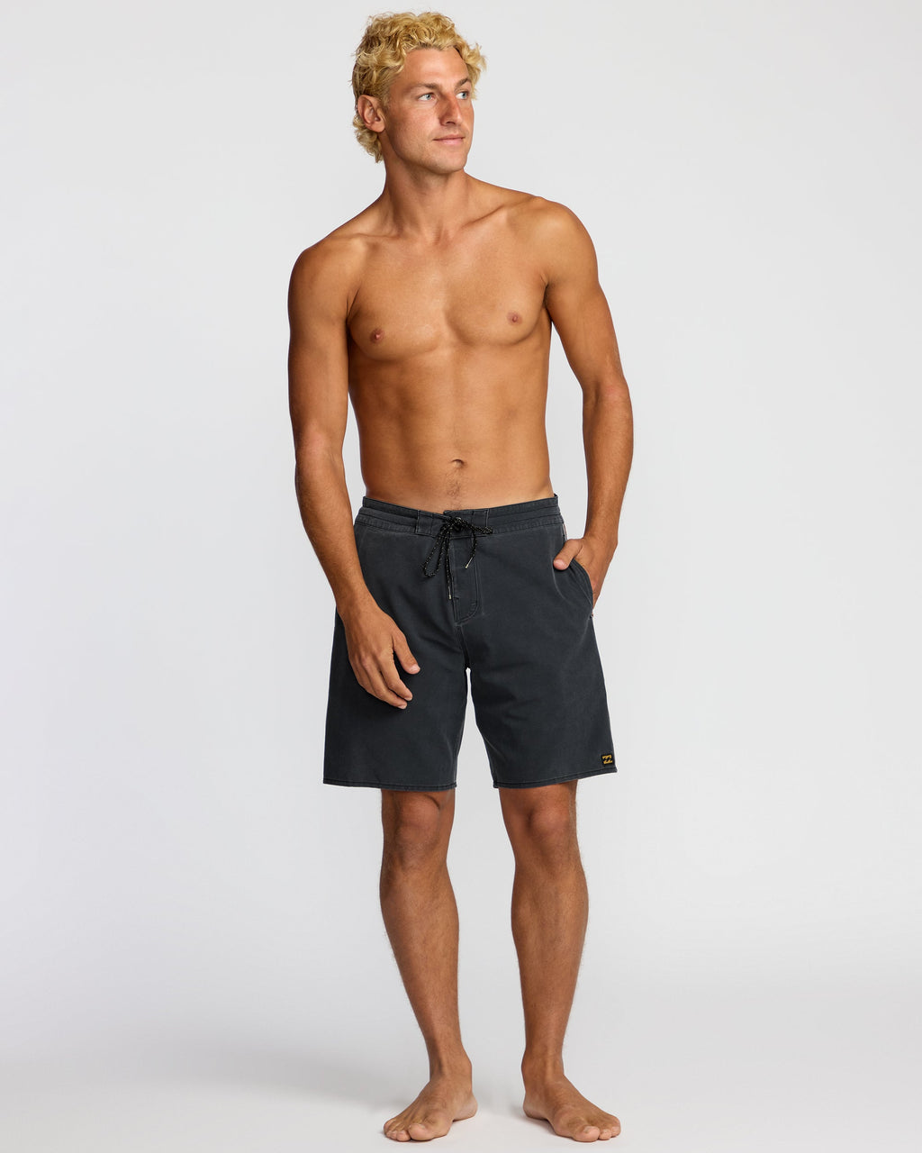 Wategos Lo Tide 19 Boardshorts - Phantom