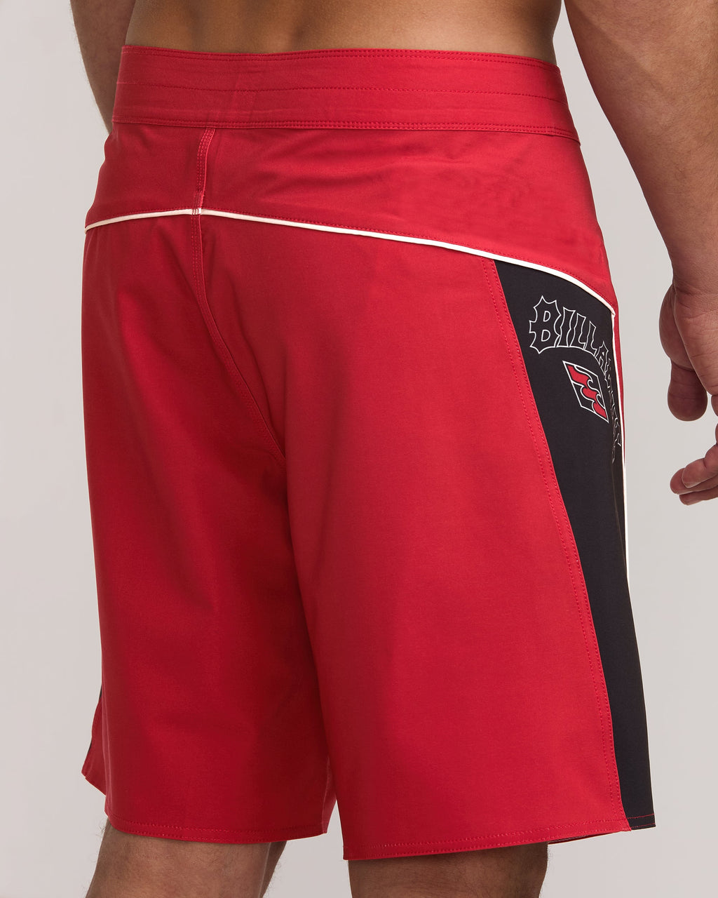 Straddie Pro Performance 20 Boardshorts - Scarlet