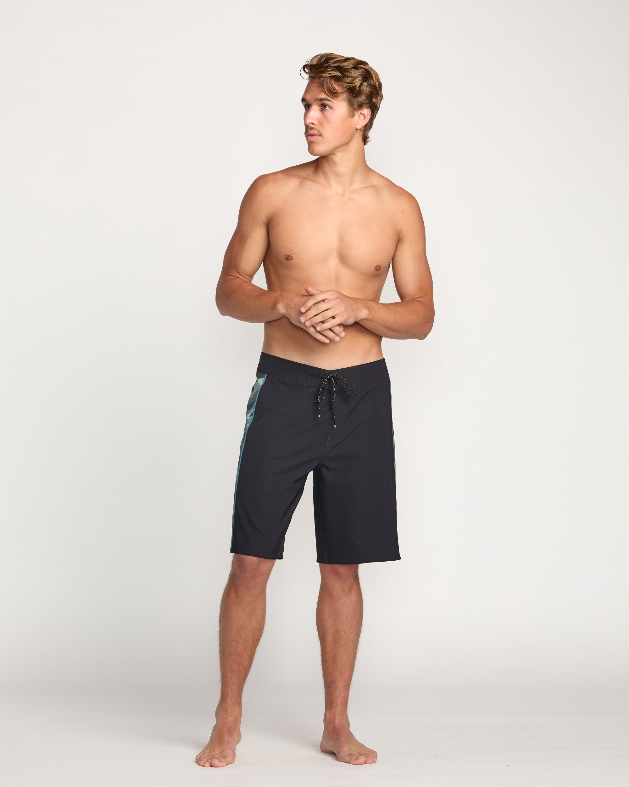 D Bah 2.0 Hi Pro Performance 19 Boardshorts - Washed Black