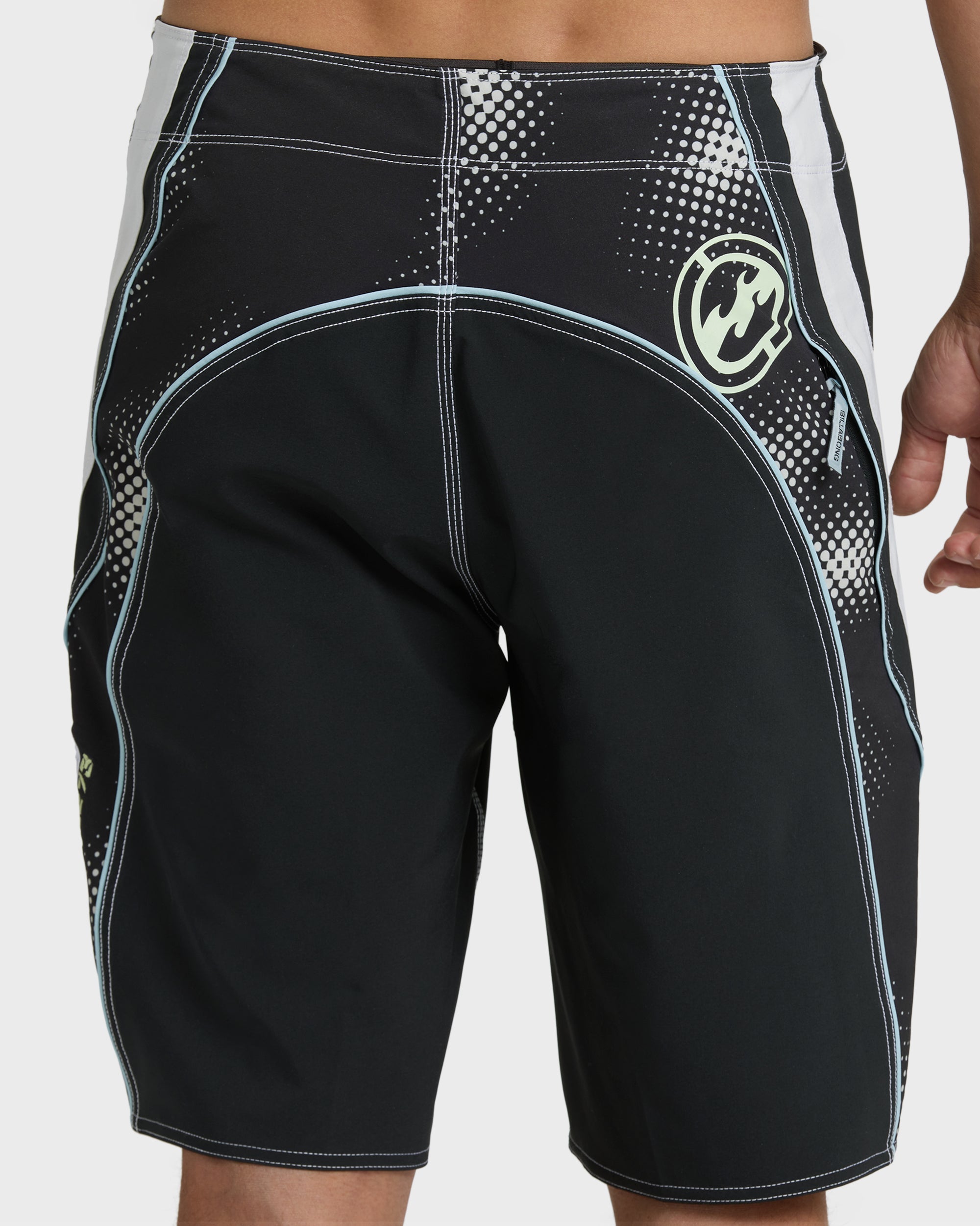 Fluid 2k Pro 21 Boardshorts - Black/White - Black