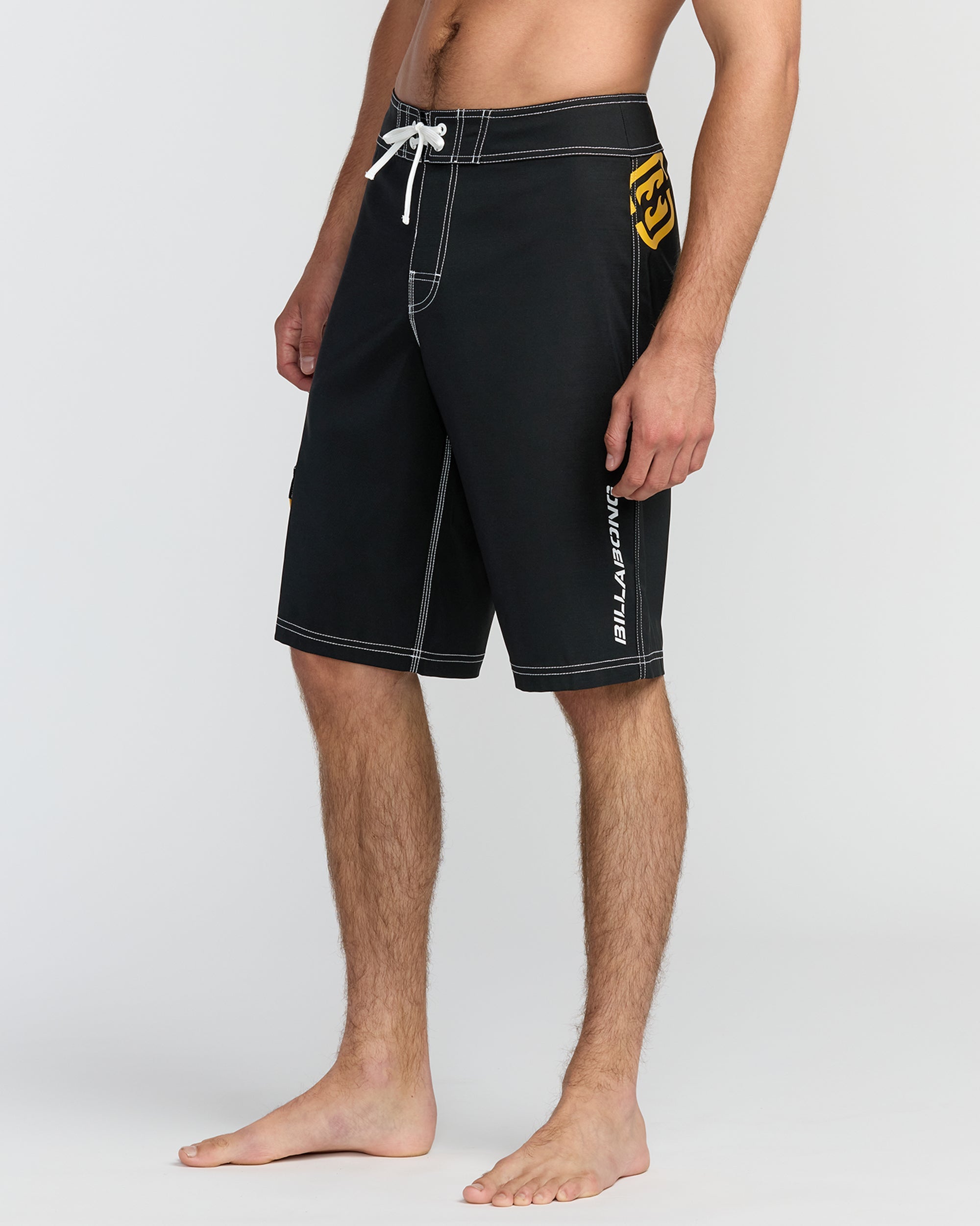 Bracket Pro 21 Boardshorts - Black