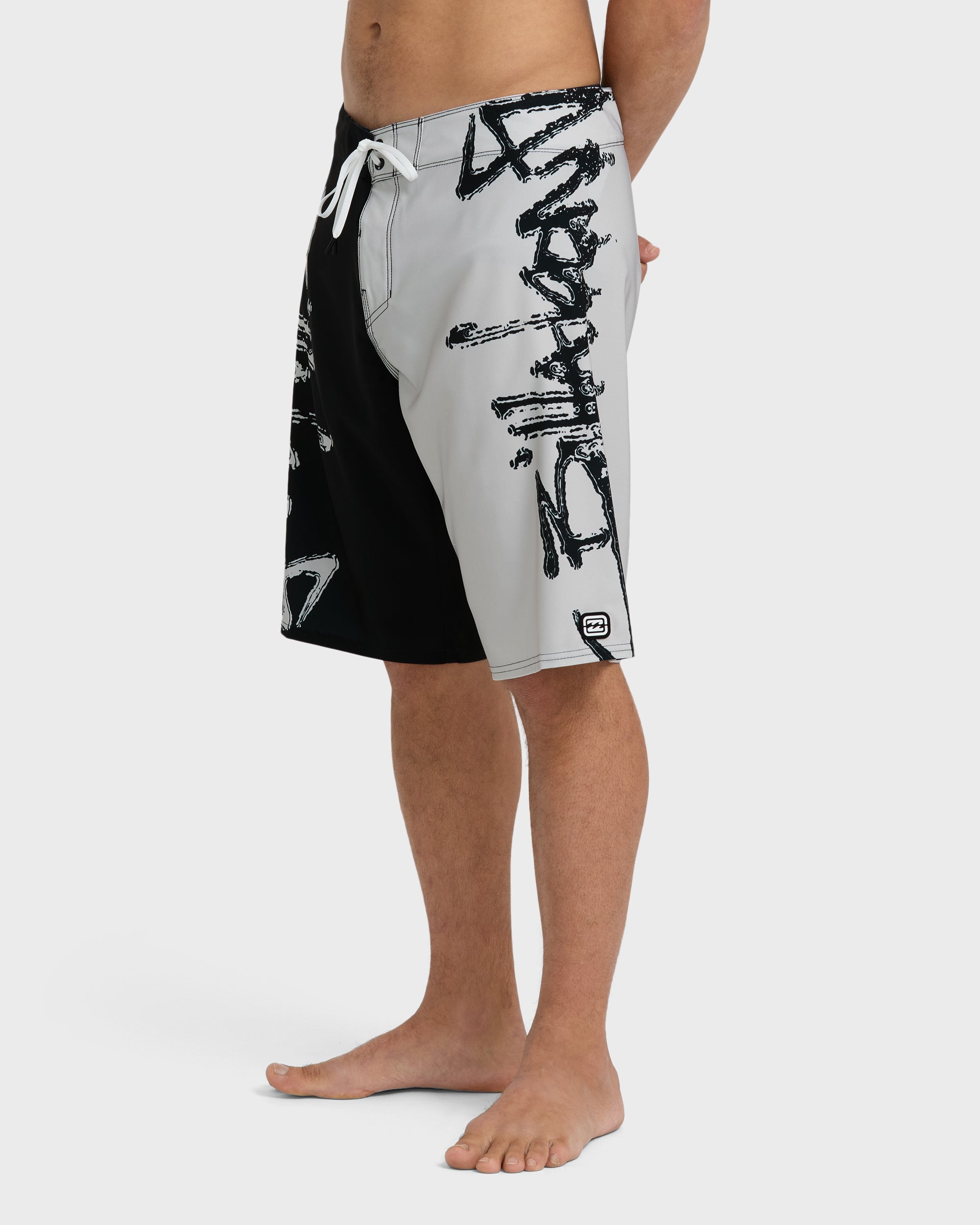 Inverted Pro 22 Boardshorts - Washed Black
