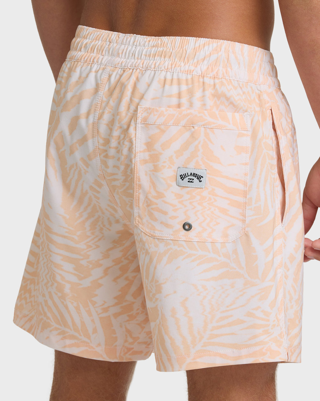 Lineup Layback 16 Trunks - Peach