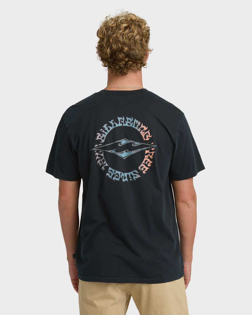 Hollow Diamond Wave Washed Premium Short Sleeve T-Shirt - Black
