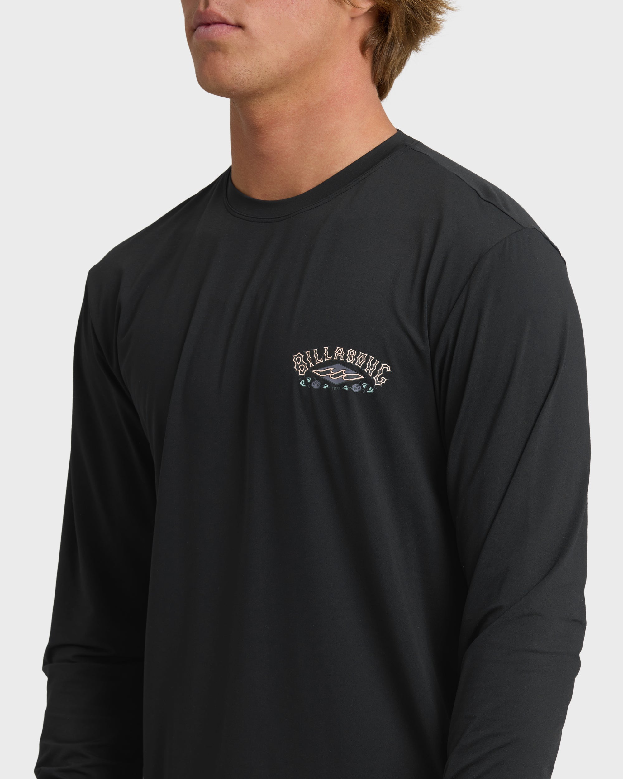 Heritage Loose Fit Long Sleeve Surf Tee - Black