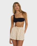 Laura Waves Short - Antique White