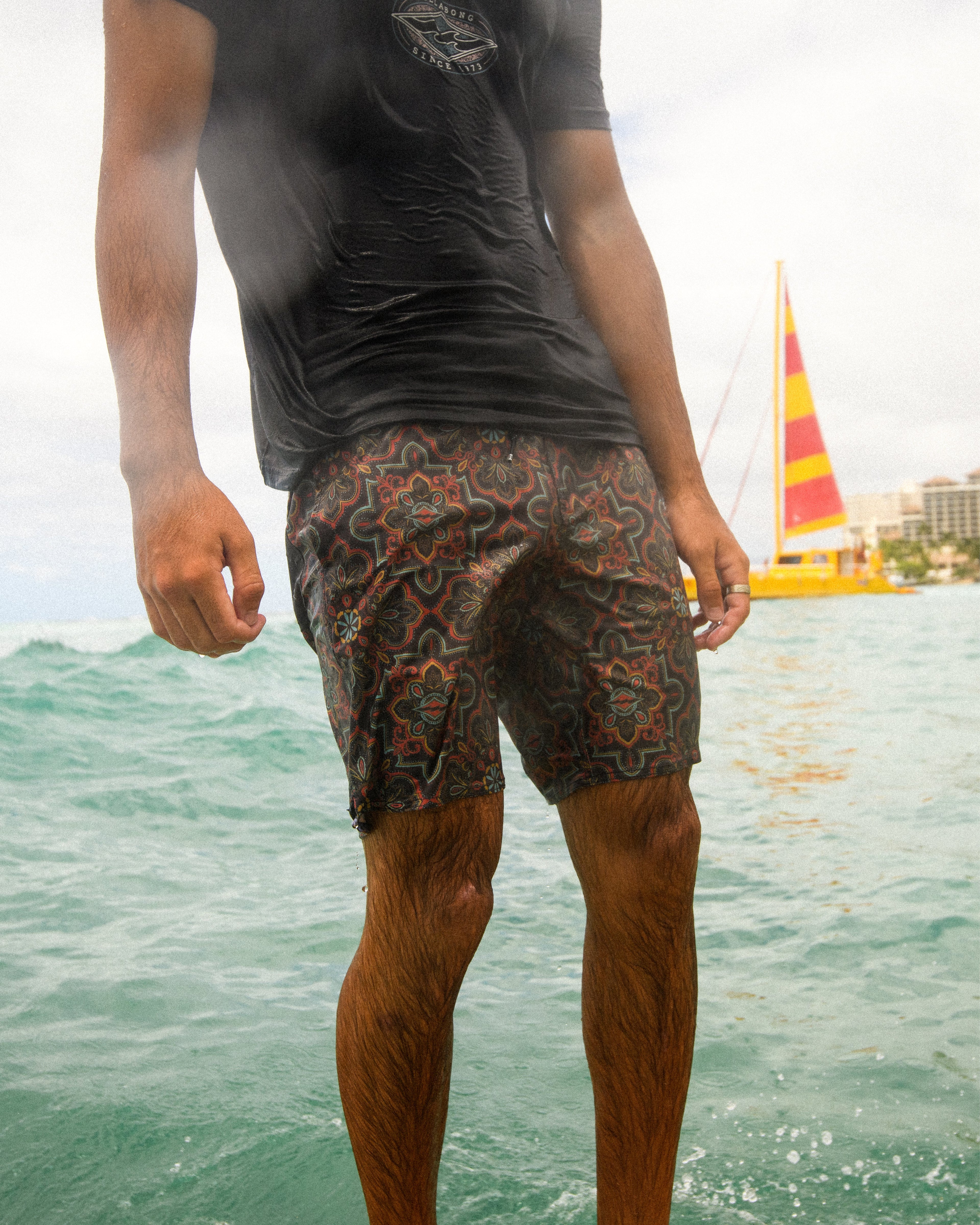 Good Times Lo Tide 17.5 Boardshorts - Slate Black