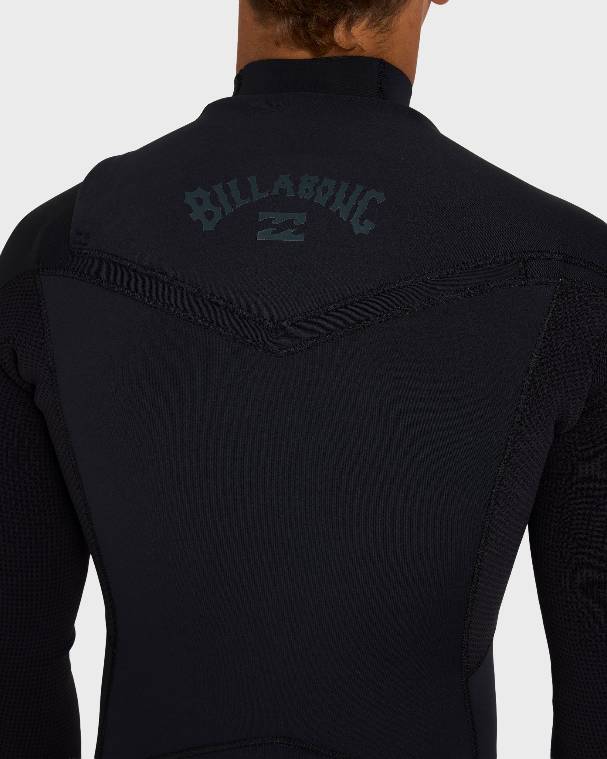 2/2mm Absolute Ultra Chest Zip Long Sleeve Springsuit - Black