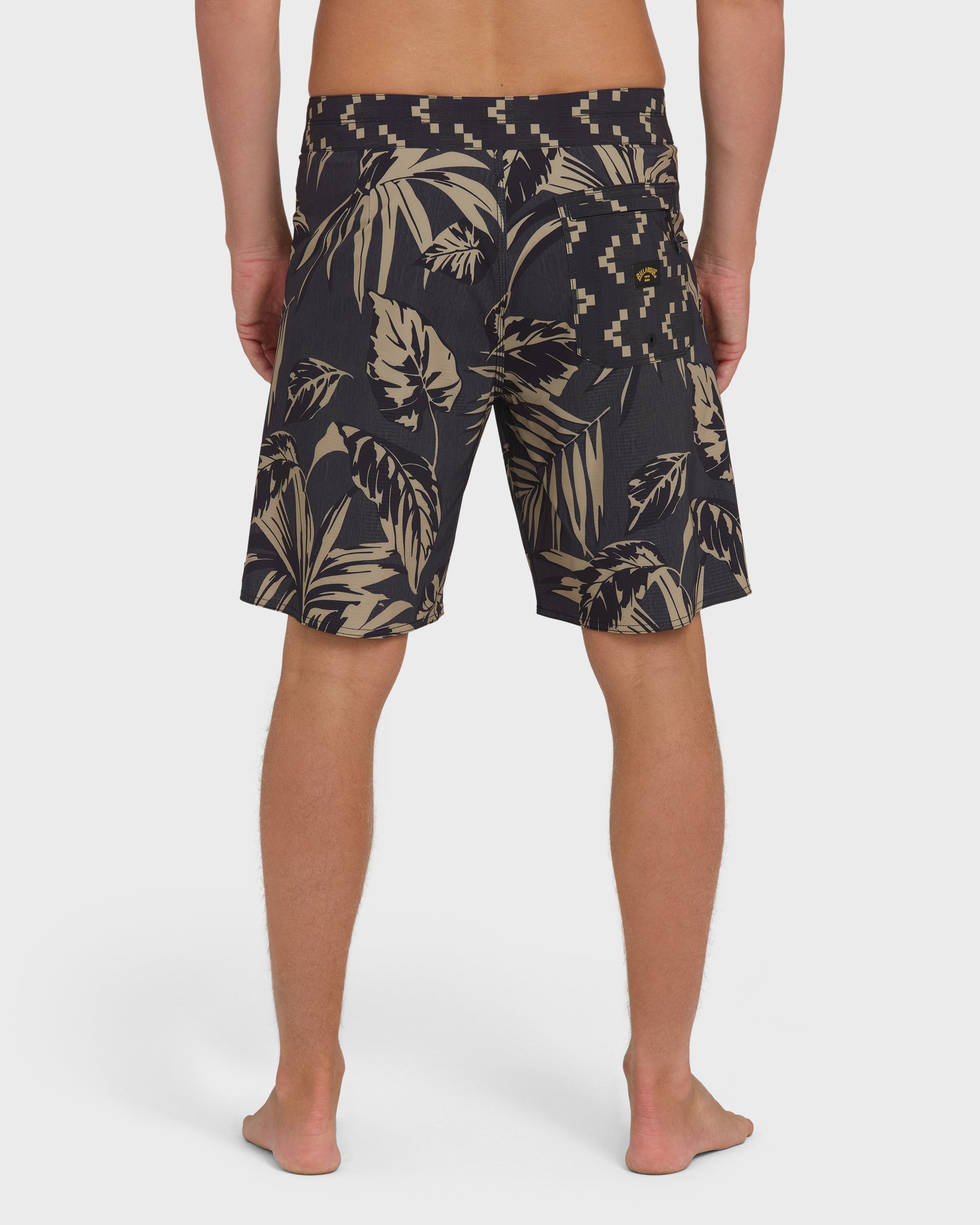 Good Times Pro 18 Boardshorts - Black