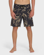 Good Times Pro 18 Boardshorts - Black