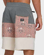 Tribong Pro 19 Boardshorts - Ash Rose
