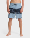 Tribong Lo Tide 18 Boardshorts - True Navy