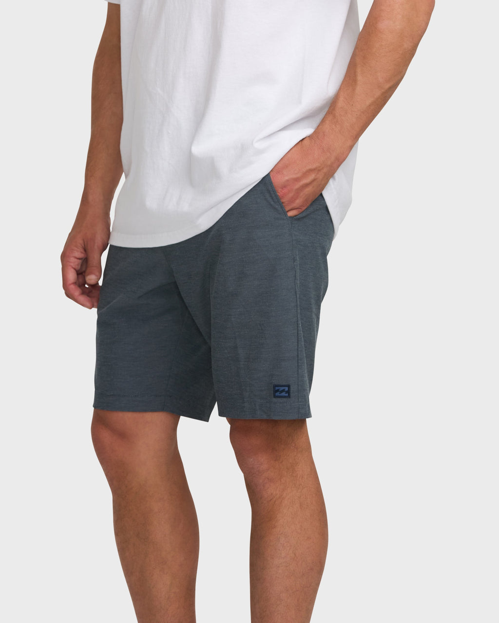 Crossfire Submersible 19 Hybrid Shorts - True Navy