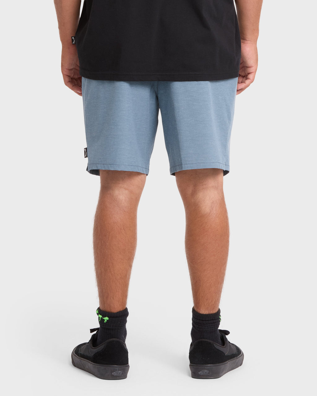 Crossfire Elastic Wave Washed 18 Amphibian Hybrid Shorts - China Blue