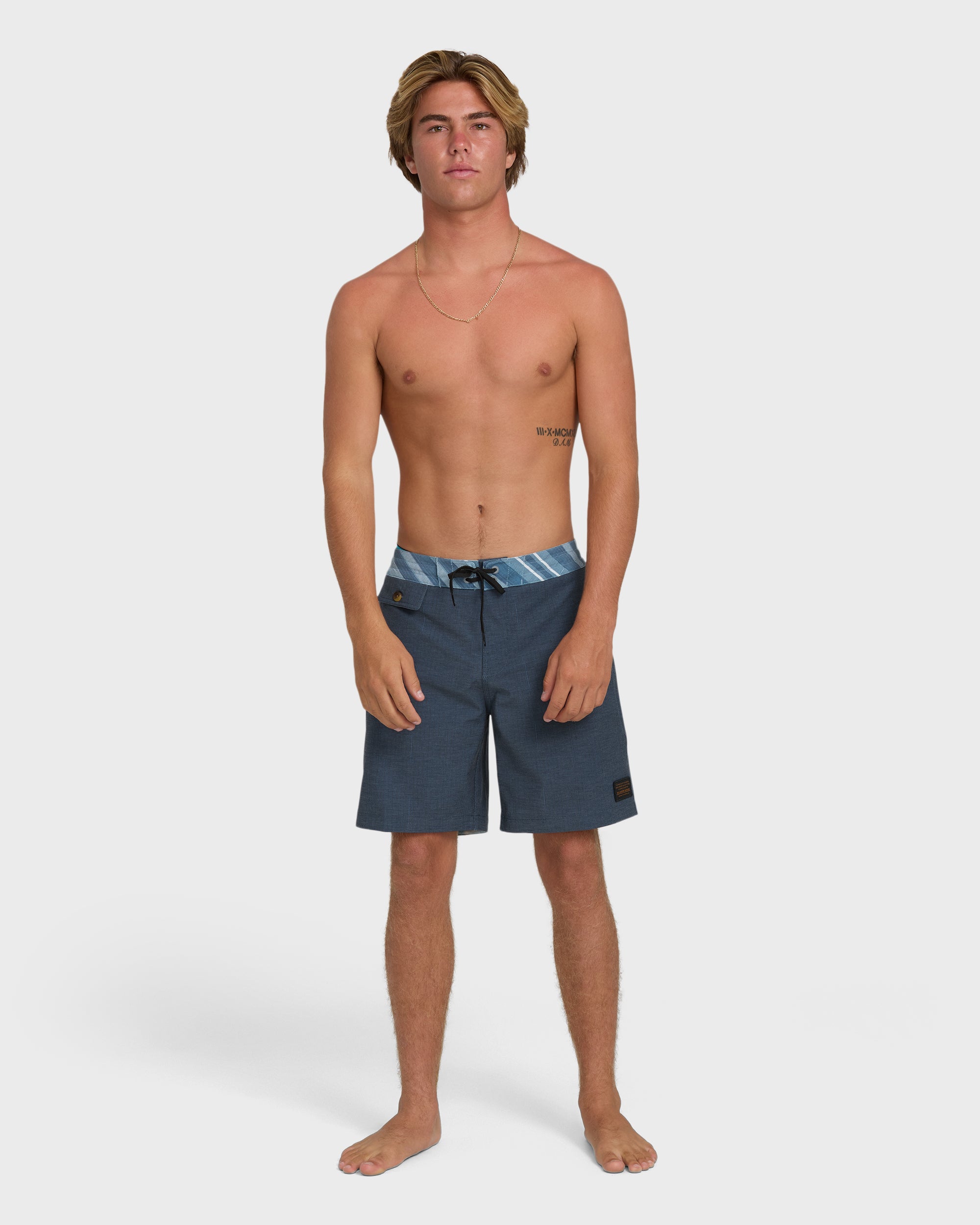 True North Garage Lo Tide 18 Boardshorts - True Navy
