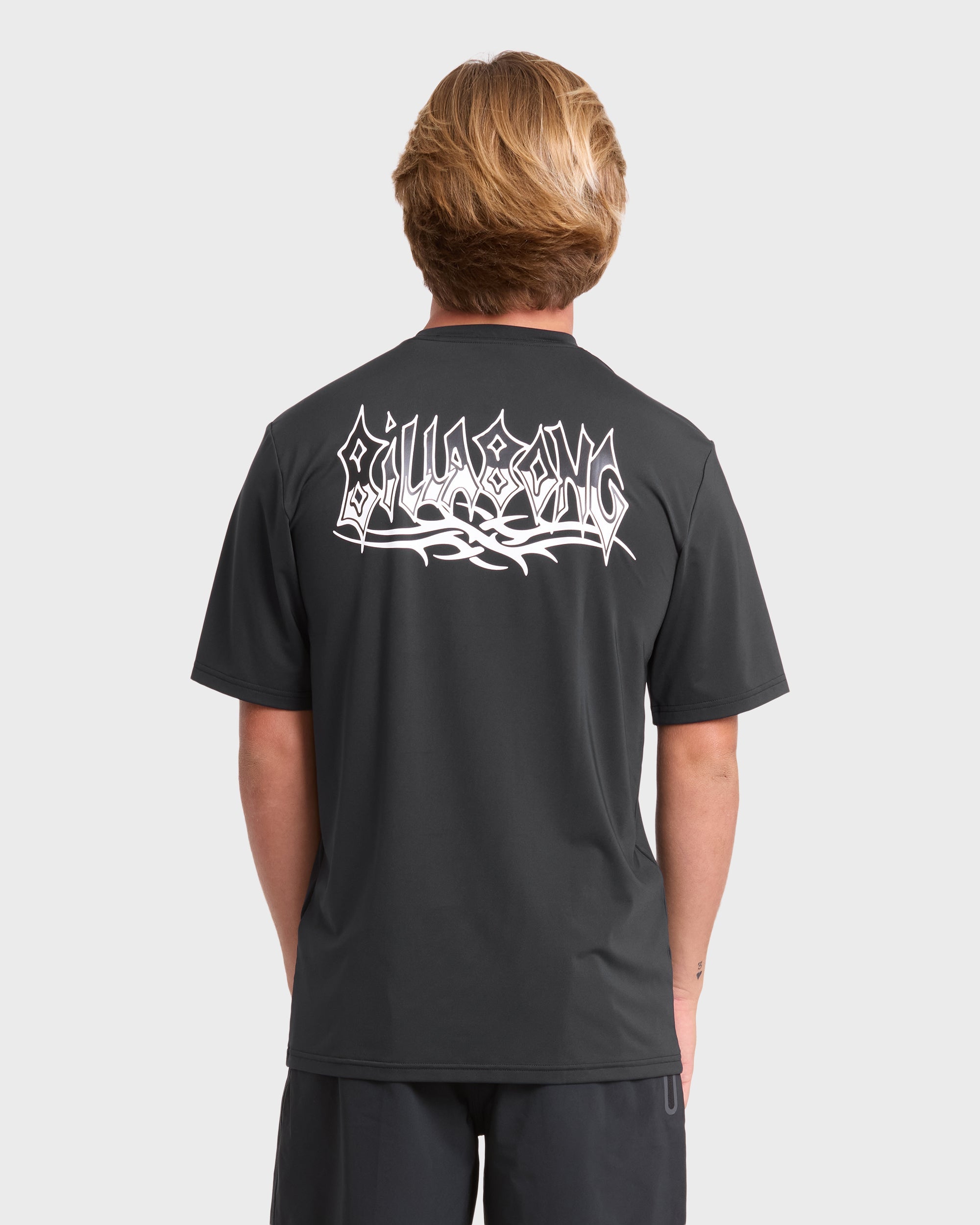 Rift Short Sleeve Surf Tee - Black