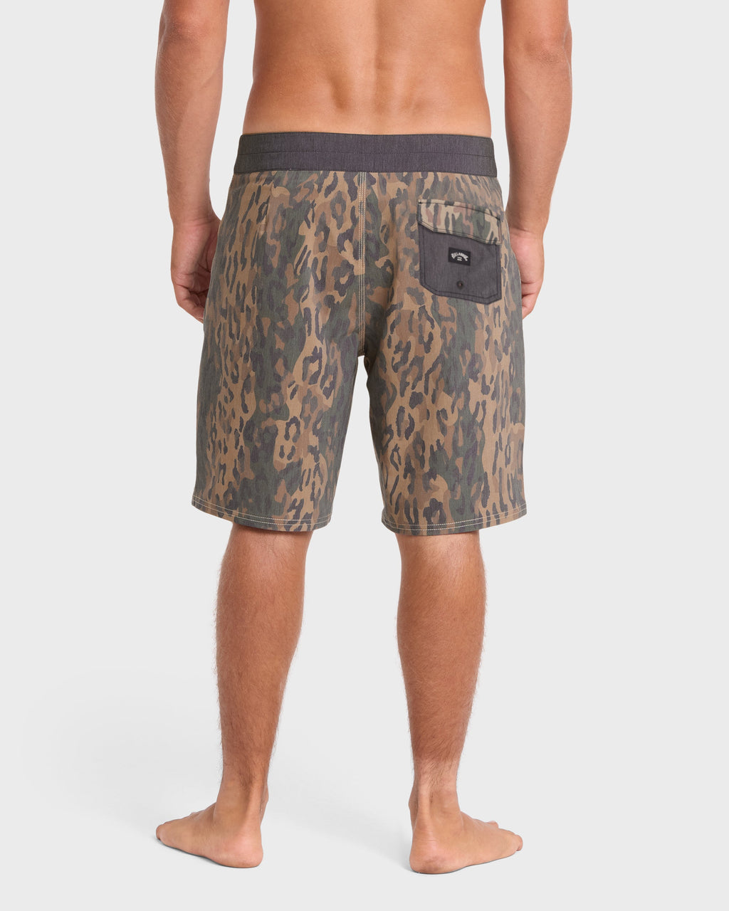Sundays Pro 19 Boardshorts - Khaki