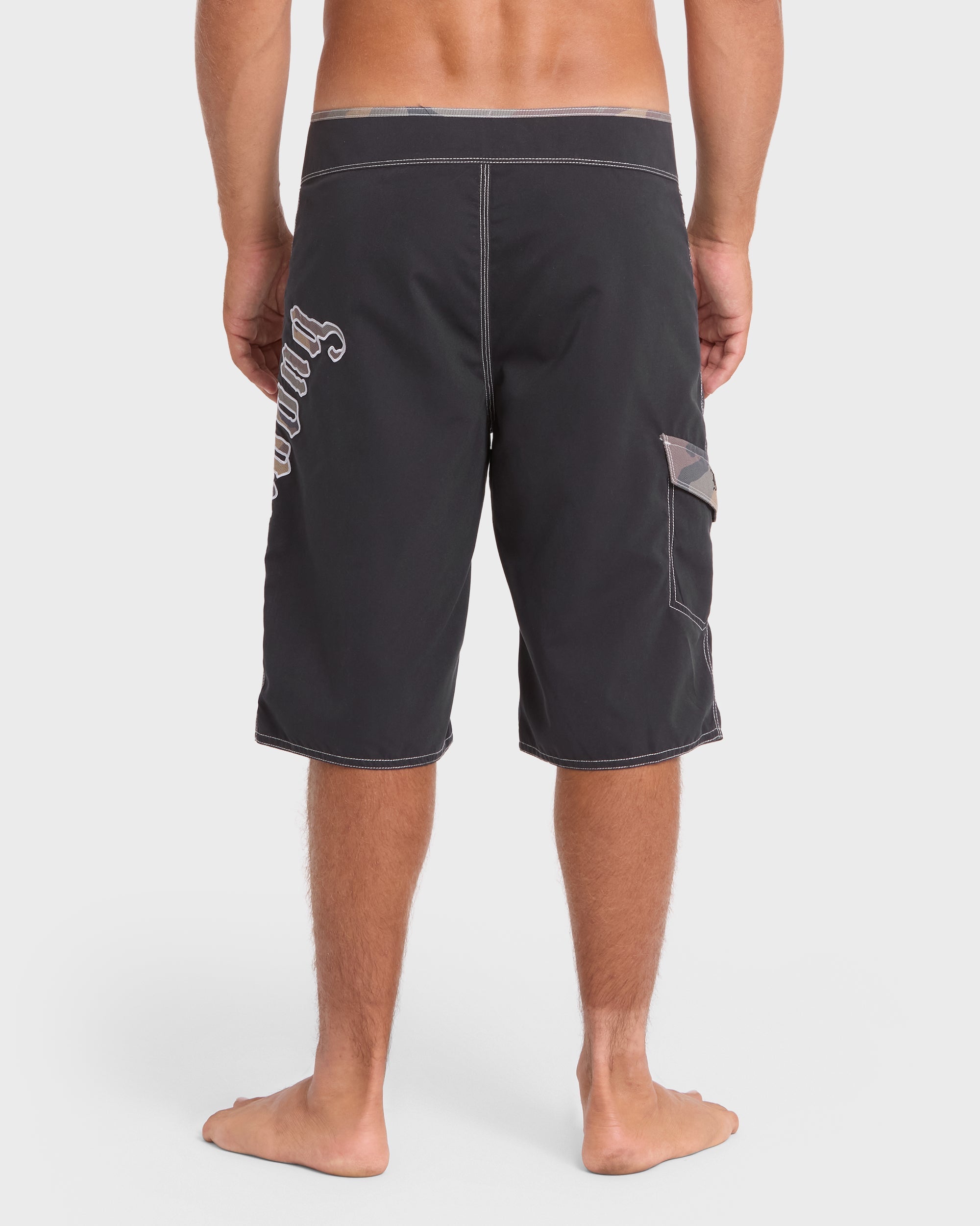 Temple Pro 22 Boardshorts - Black