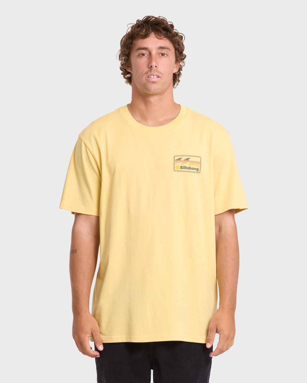 Runner Premium Short Sleeve Cotton T-Shirt - Raffia