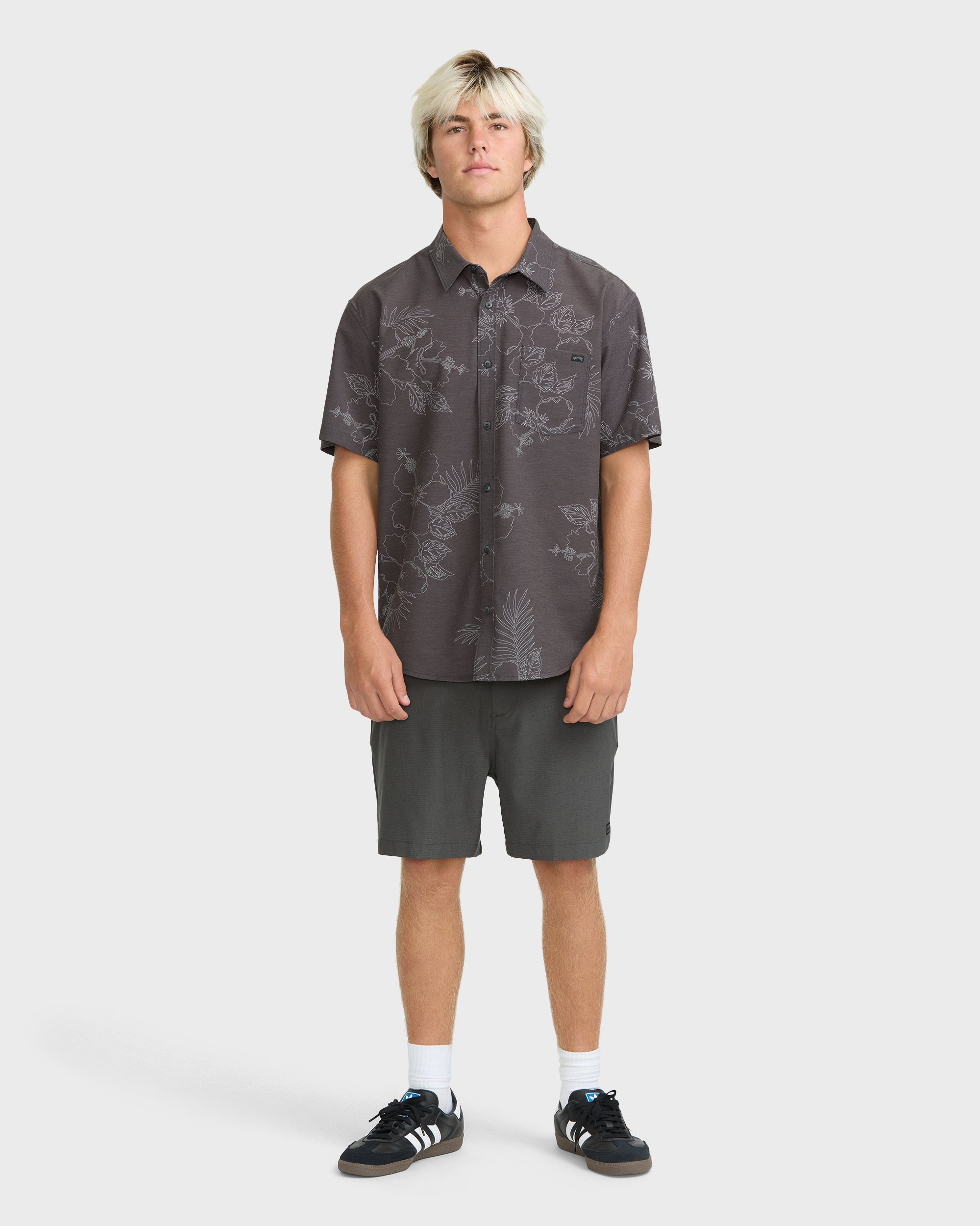 Sundays Island Short Sleeve Woven Shirt - Phantom